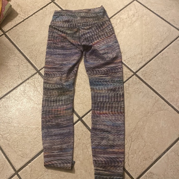 Lululemon leggings - Picture 3 of 3